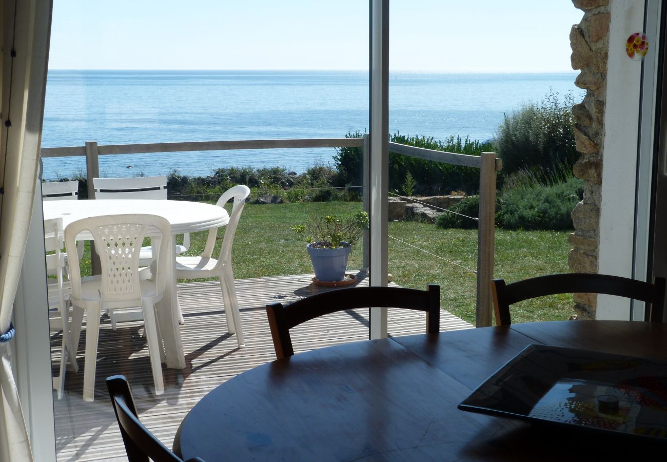 Fantastic vacation home with direct access to the sea