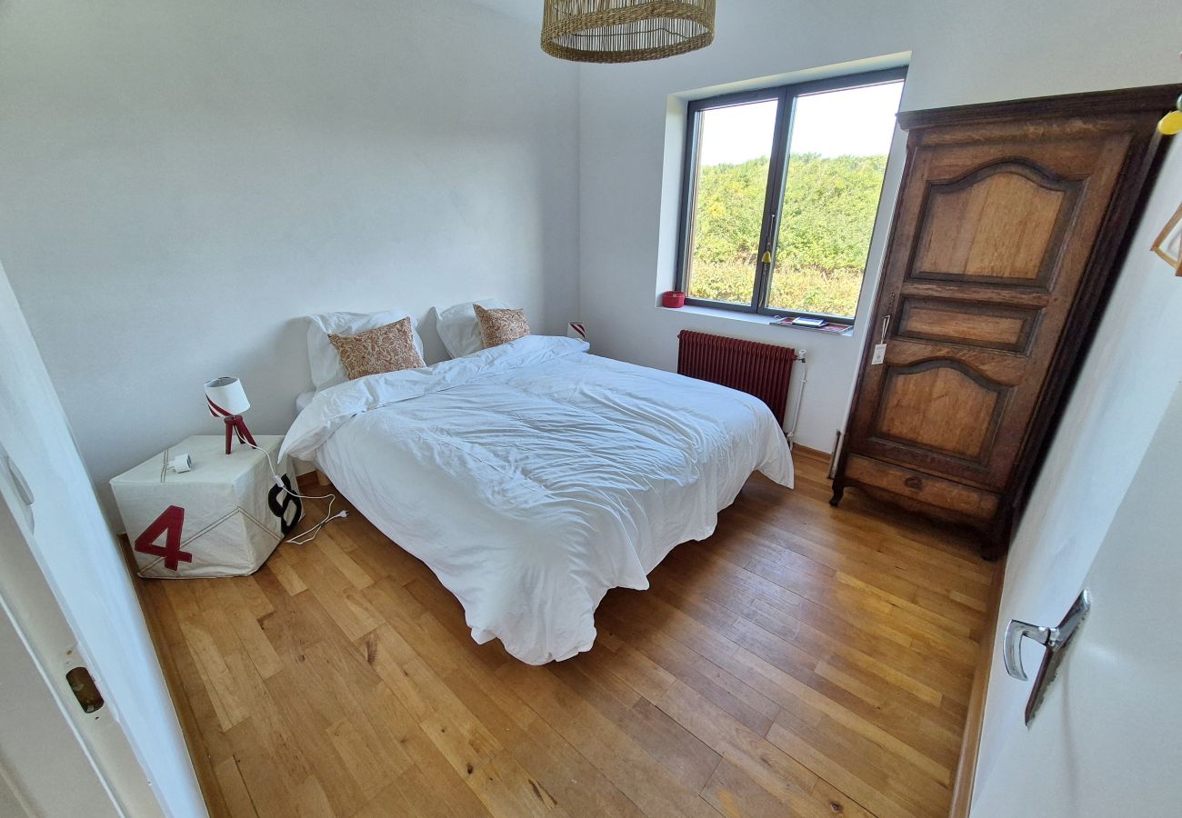 Villa in Primelin - 727- Superb sea view, great comfort, overlooking St Tugen beach