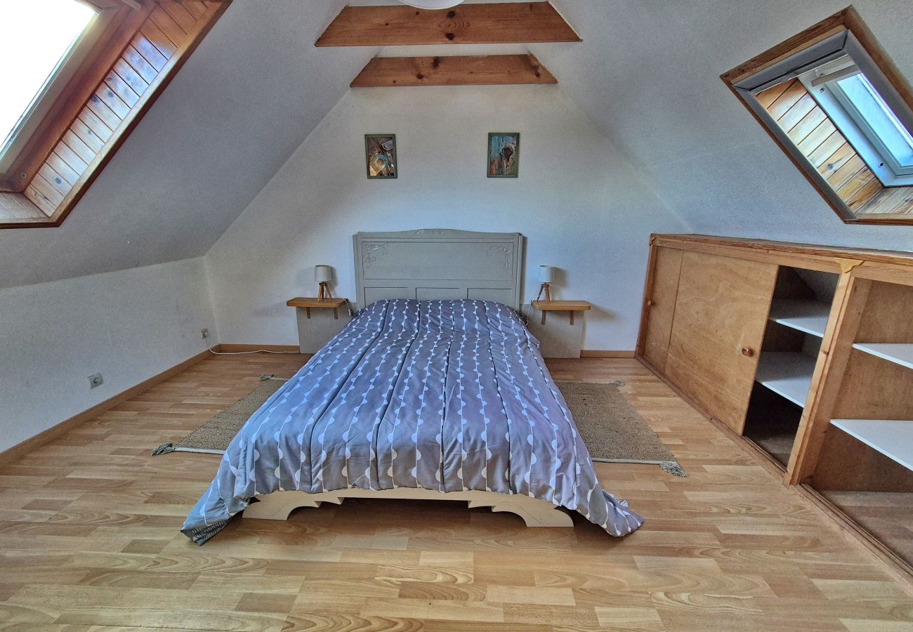 House in Plouhinec - 729-Fisherman's cottage 150m from the beach. 